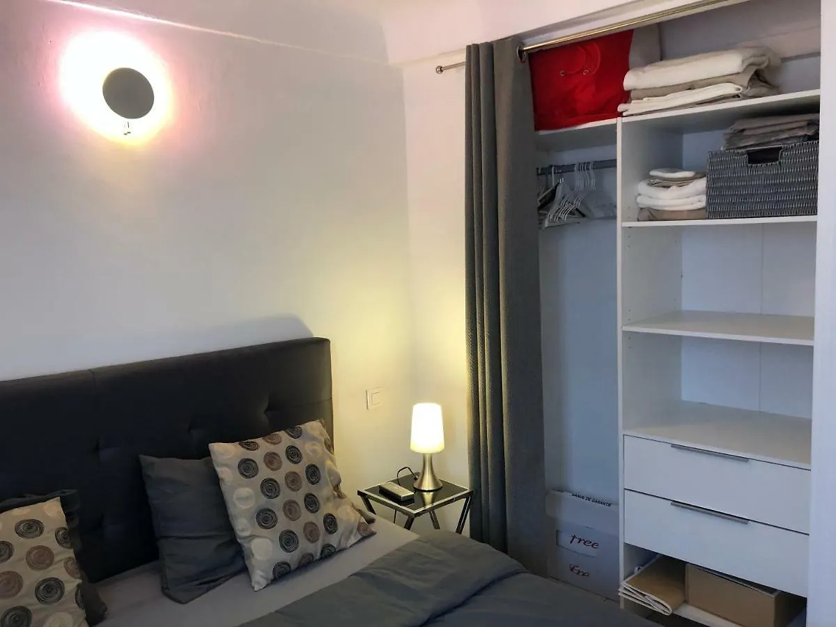 Apartament A Deux Pas Du Palais Des Festivals , Deux Pieces Dans Le Bas Du Quartier Historique Du Suquet A Cannes