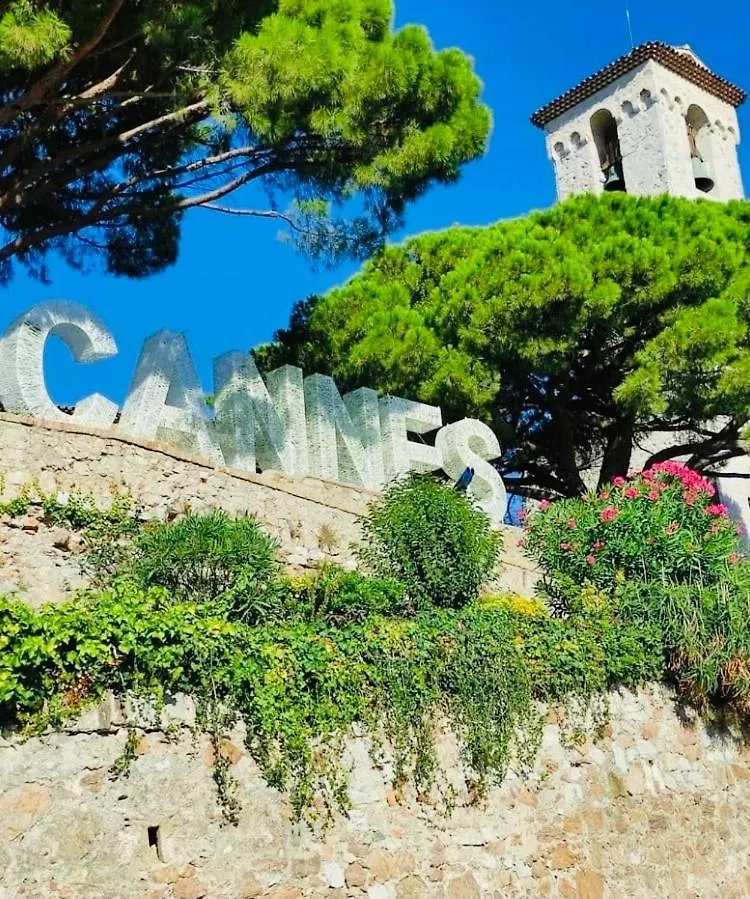 A Deux Pas Du Palais Des Festivals , Deux Pieces Dans Le Bas Du Quartier Historique Du Suquet A Cannes Lägenhet Frankrike