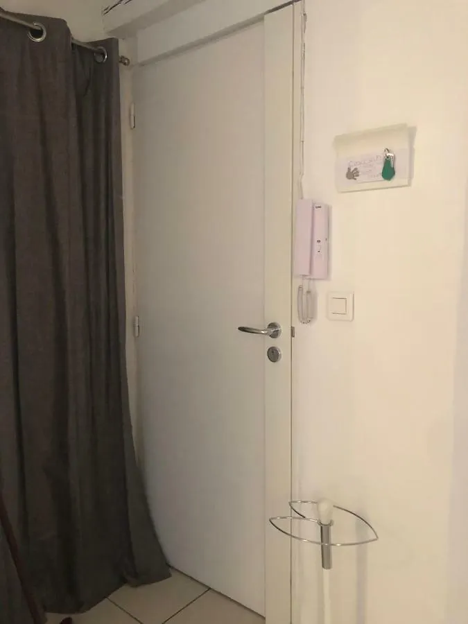 A Deux Pas Du Palais Des Festivals , Deux Pieces Dans Le Bas Du Quartier Historique Du Suquet A Cannes Apartment 0*,