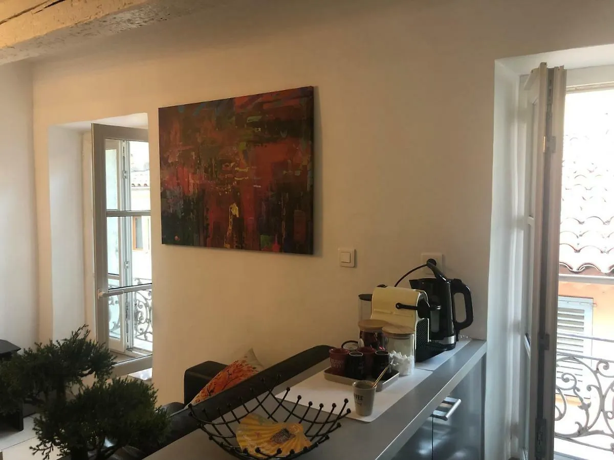 Appartamento À deux pas du Palais des Festivals , deux pièces dans le bas du quartier historique du Suquet à Cannes Francia